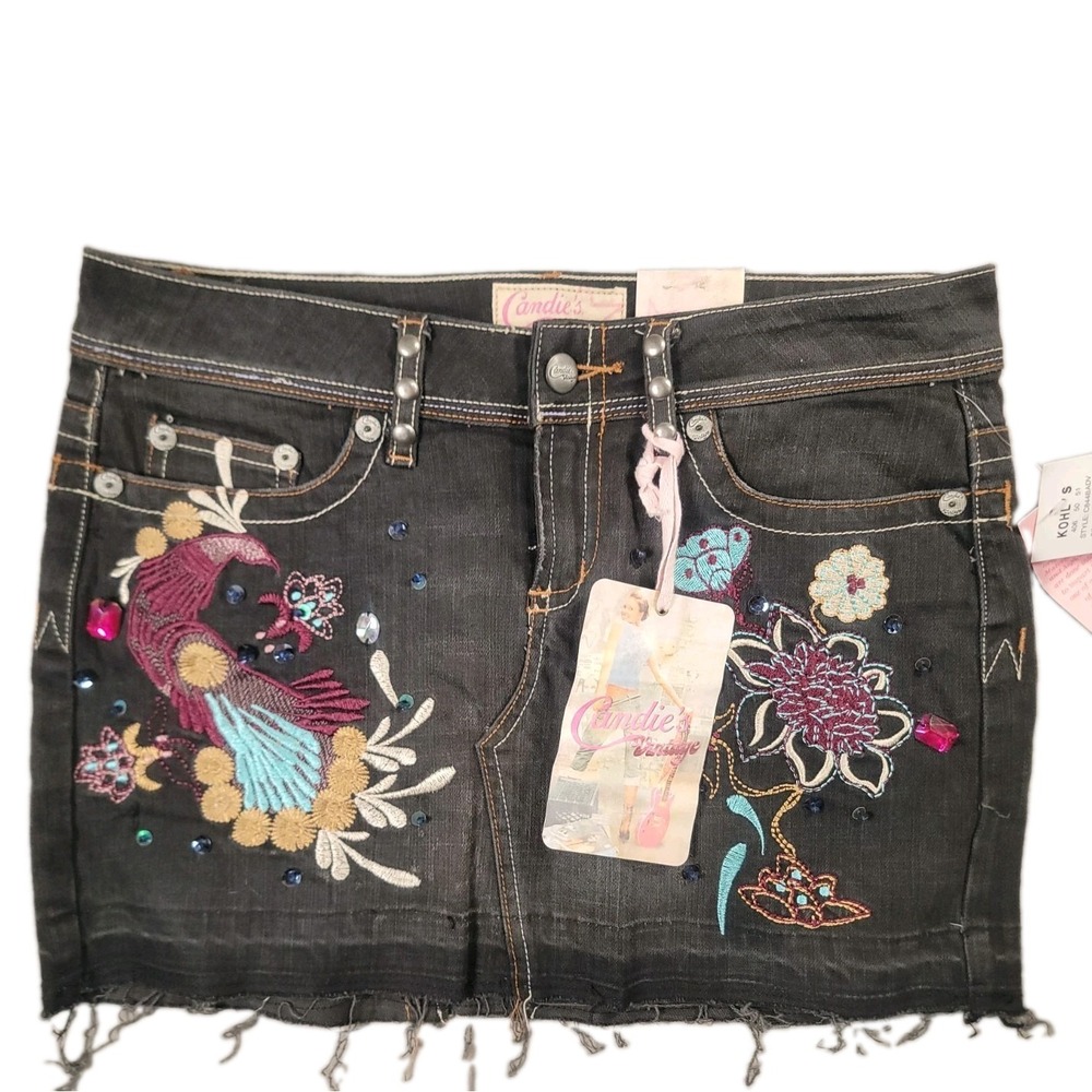 Candies Vintage Y2K Embroidered Denim Mini Skirt NWT 5 Black Floral Bird Cutoff